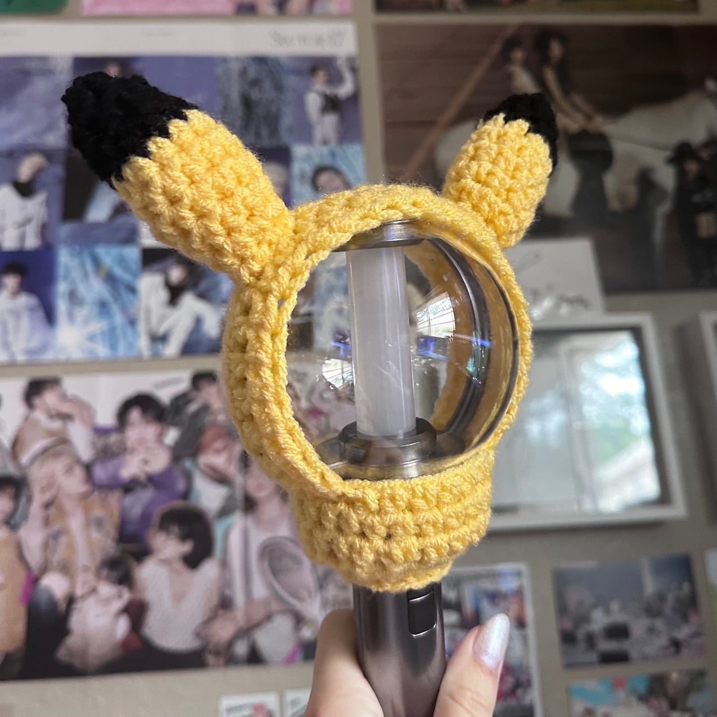Yellow “Mouse” Lightstick Cover (Engene Bong V1) | ENHYPEN